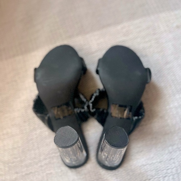 block heel sandals. - Picture 7 of 7